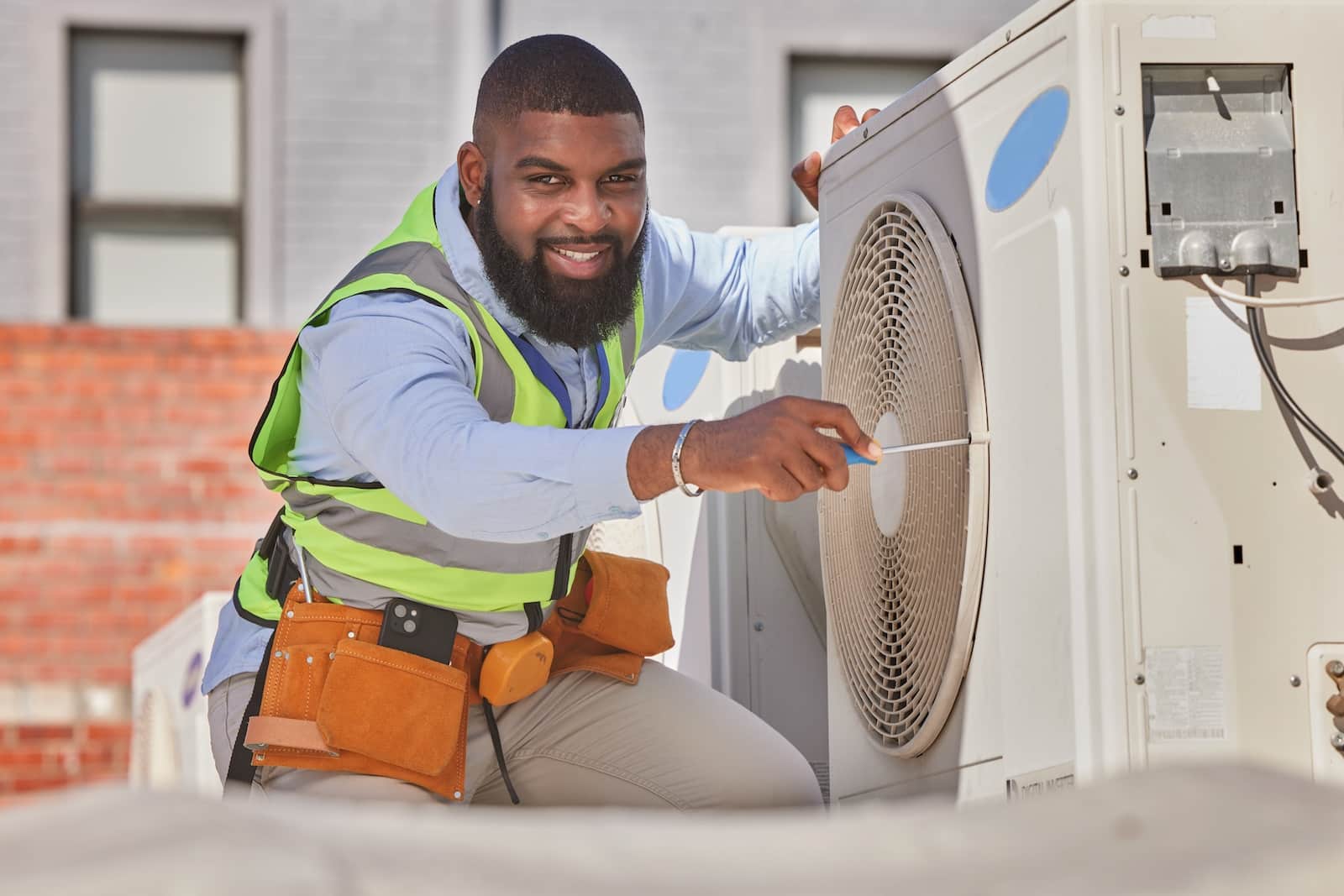 Hvac Tech Using The New Flat Rate